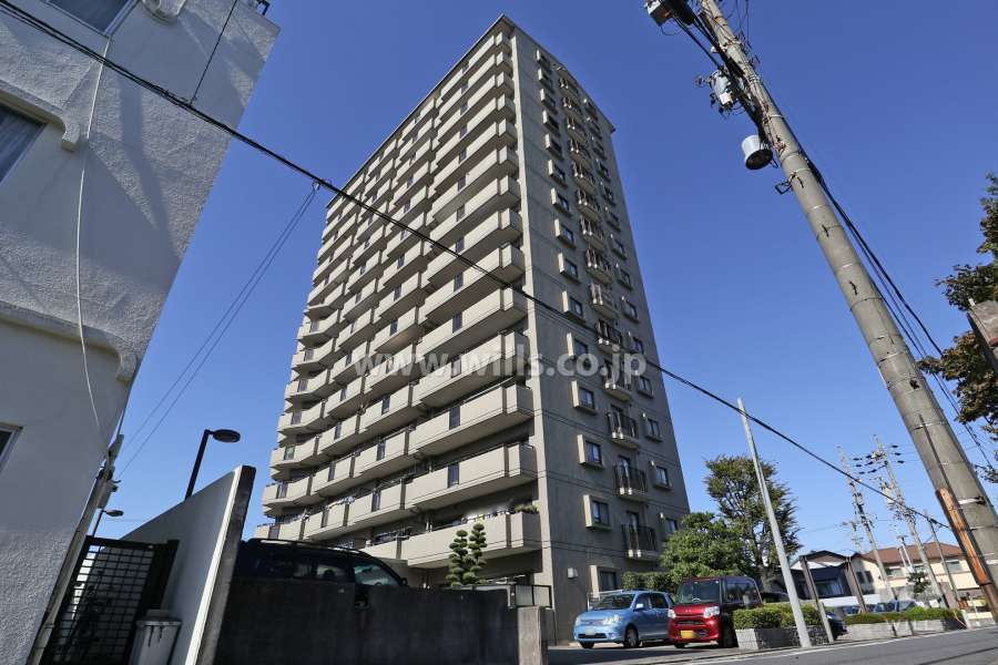 イトーピア第3大曽根マンションの外観(南東側から)