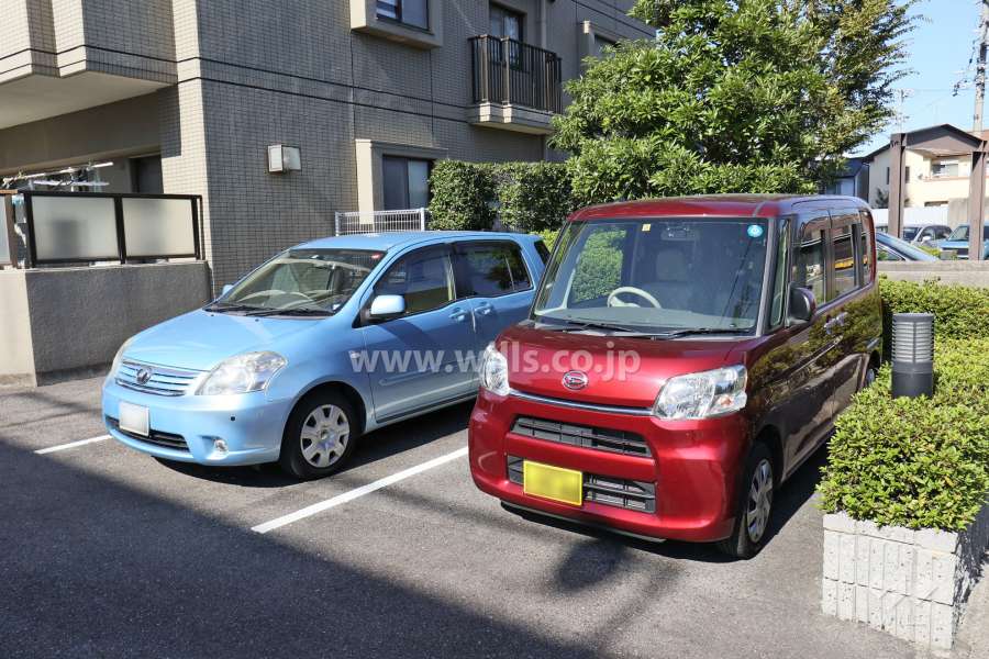 敷地内駐車場（屋外平面式）