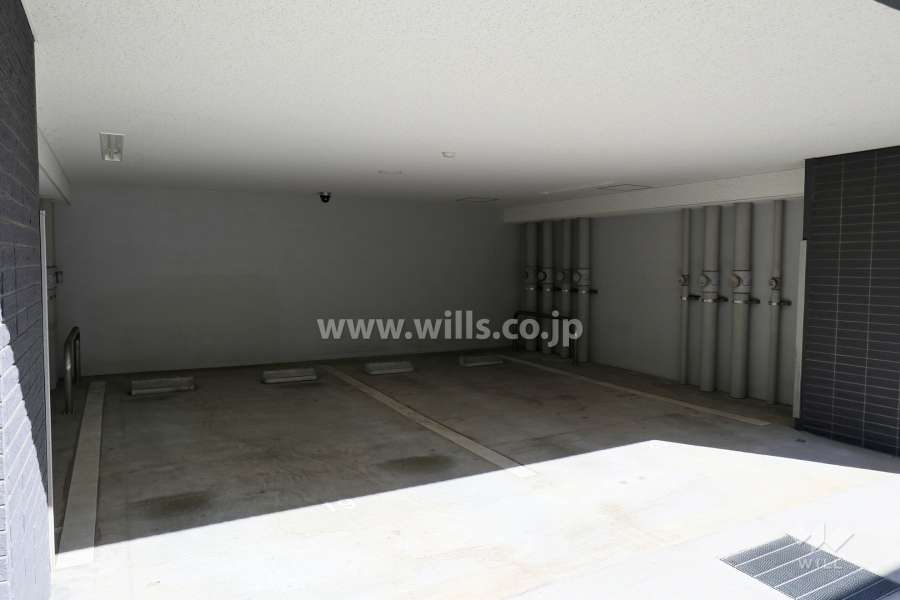 敷地内駐車場（屋内平面式）