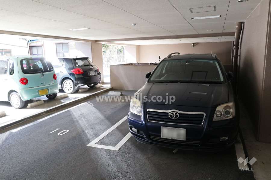 敷地内駐車場（屋内平面式、屋外平面式）