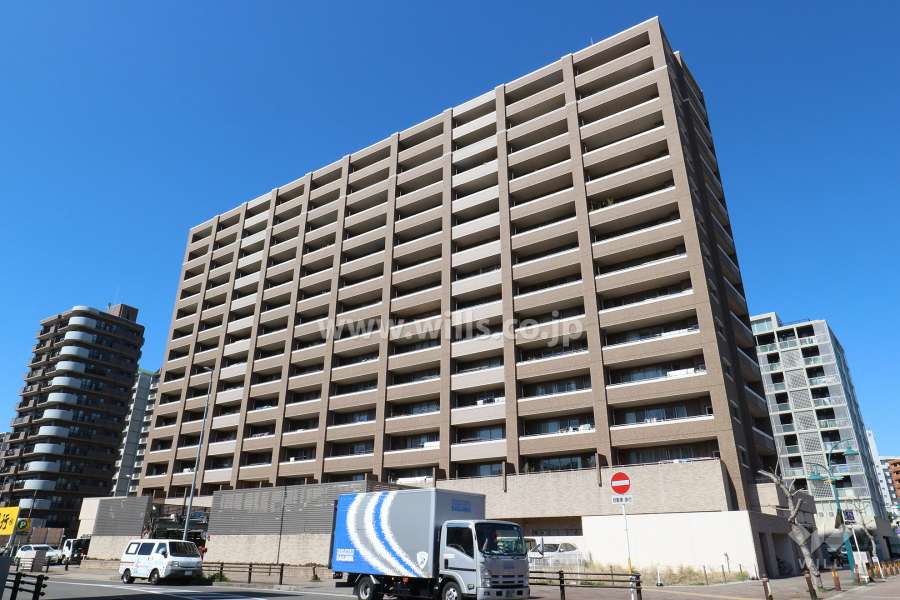 パークスクエア大曽根の外観（南東側から）