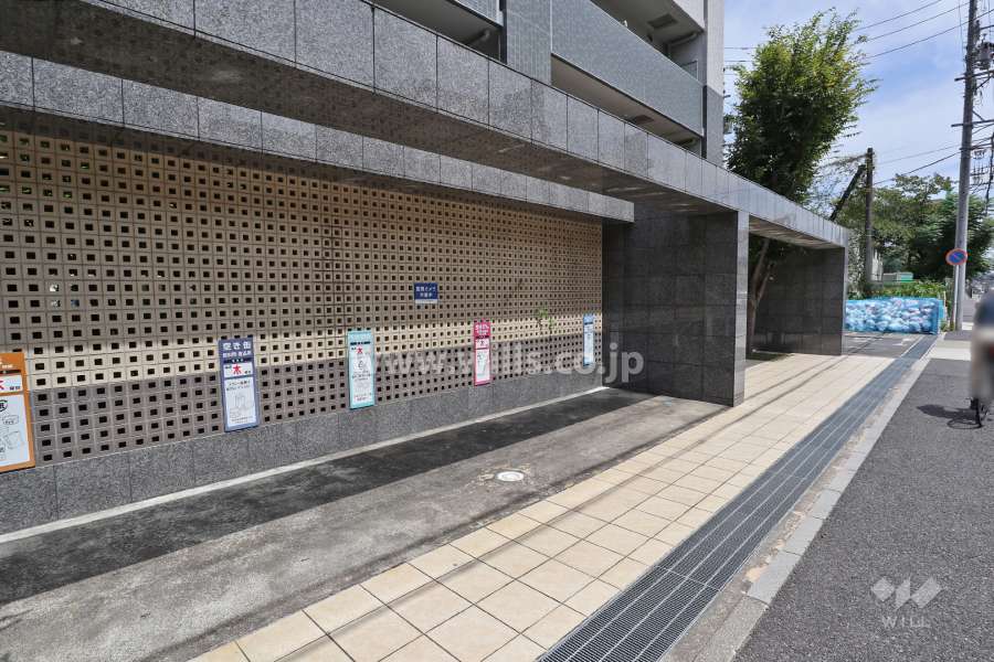 ゴミ置き場