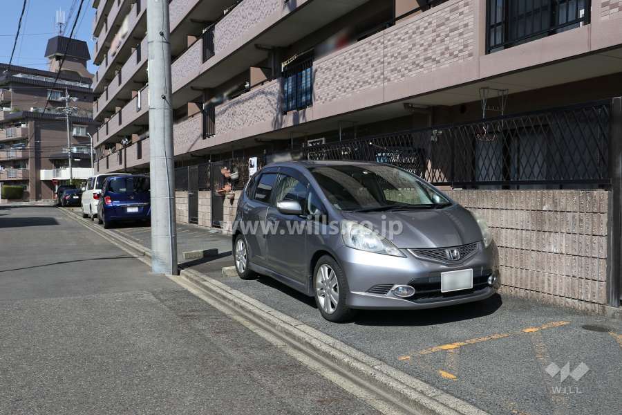 敷地内駐車場（屋外平面式）