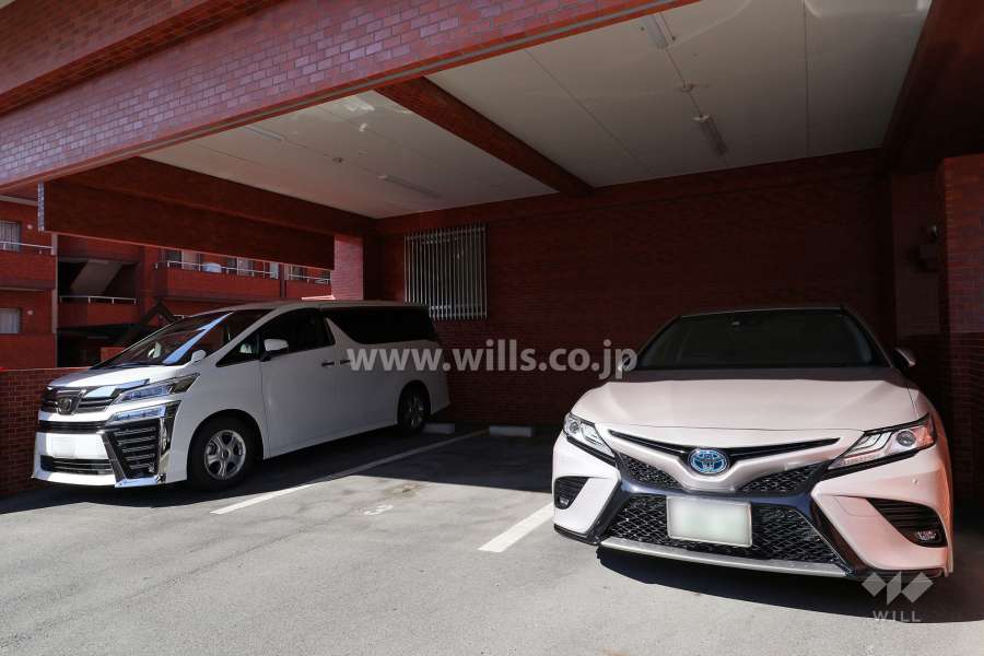 敷地内駐車場（屋内平面式）