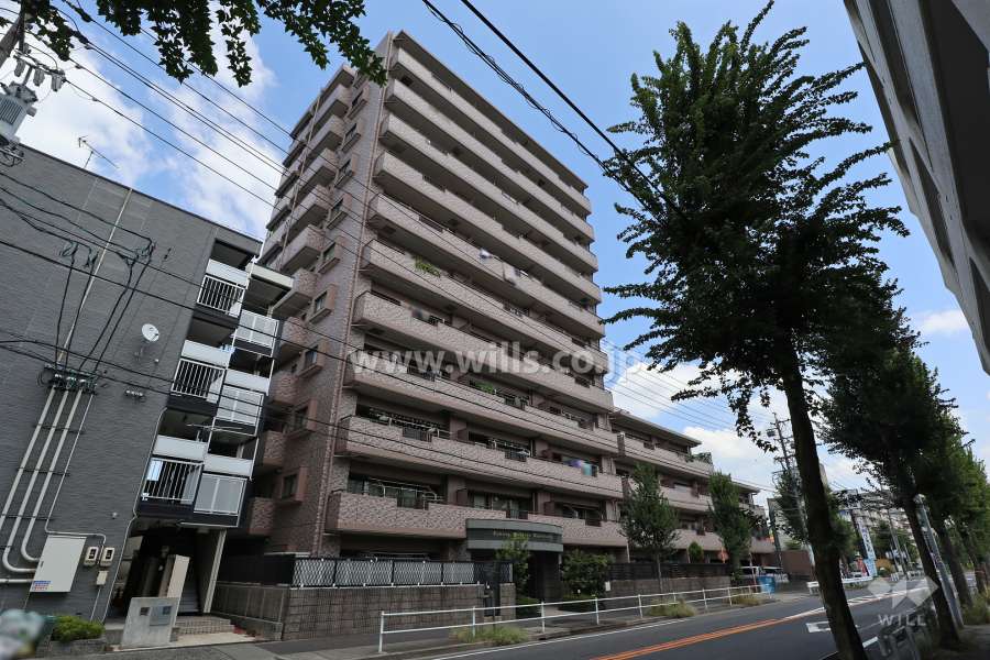 宝マンション東志賀の外観（南西側から）