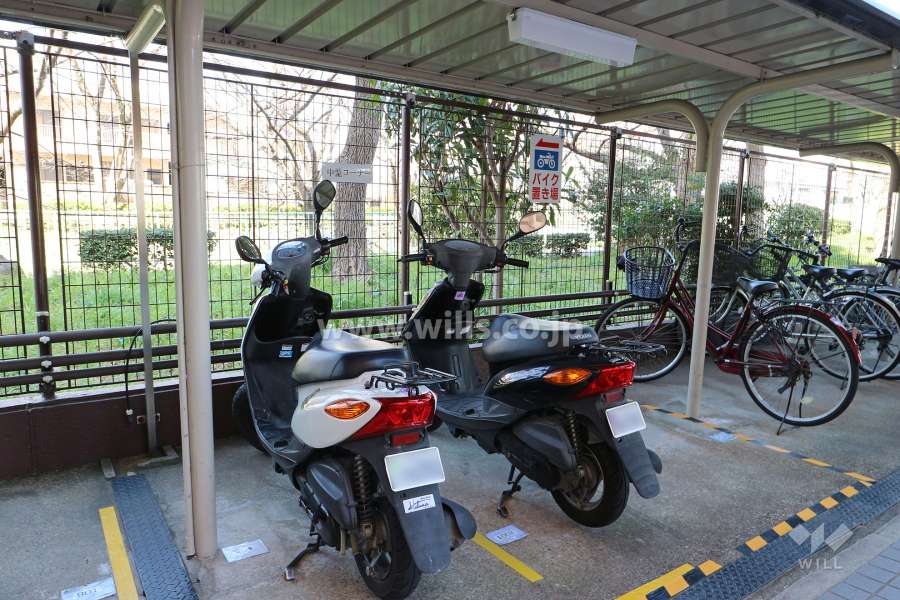 バイク置場