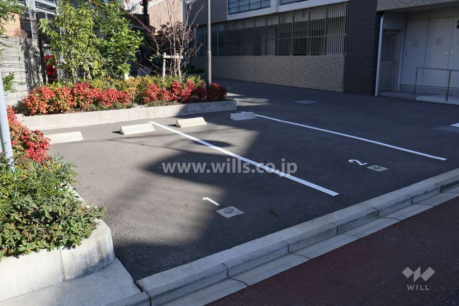 敷地内駐車場（屋外平面式）