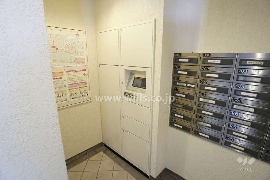 宅配ボックスと共用ポスト