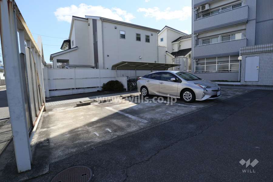 敷地内駐車場（屋外平面式）