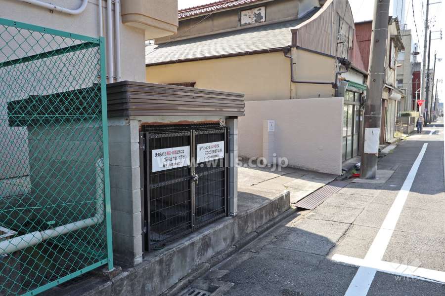 ゴミ置き場