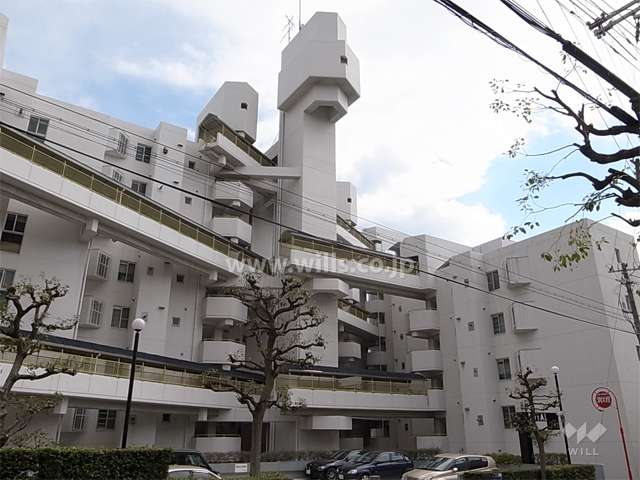 千里山ロイヤルマンション1番街Ａ棟の外観（北側から）