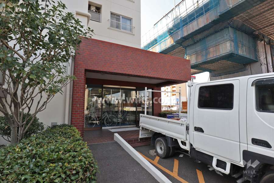 エントランスアプローチ