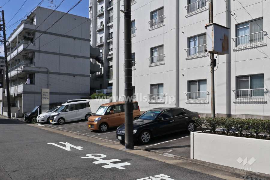 敷地内駐車場(屋外平面式)