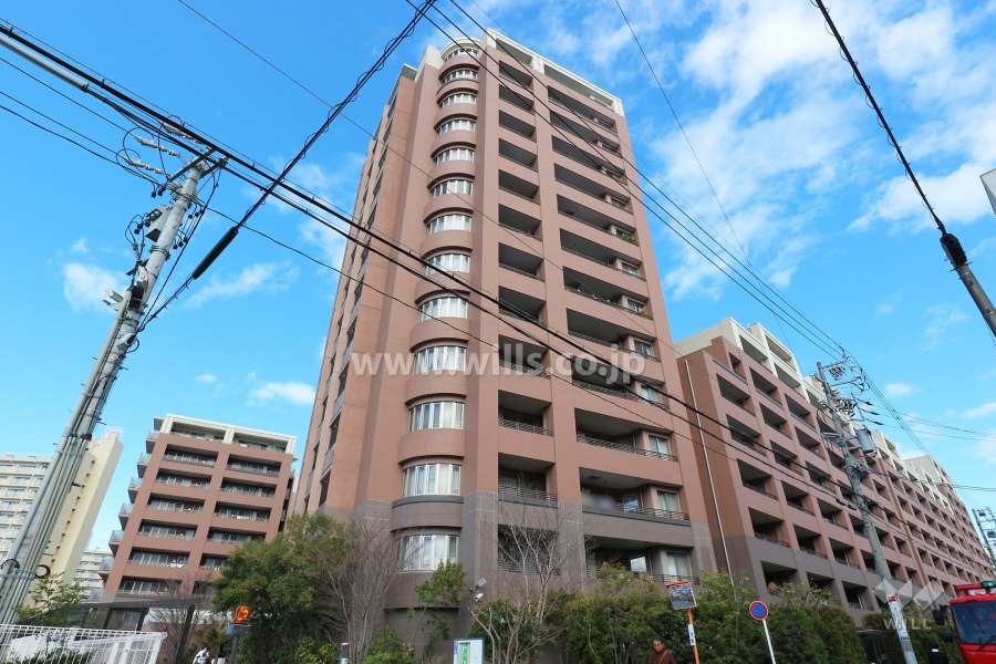 メリアD棟の外観（南西側から）