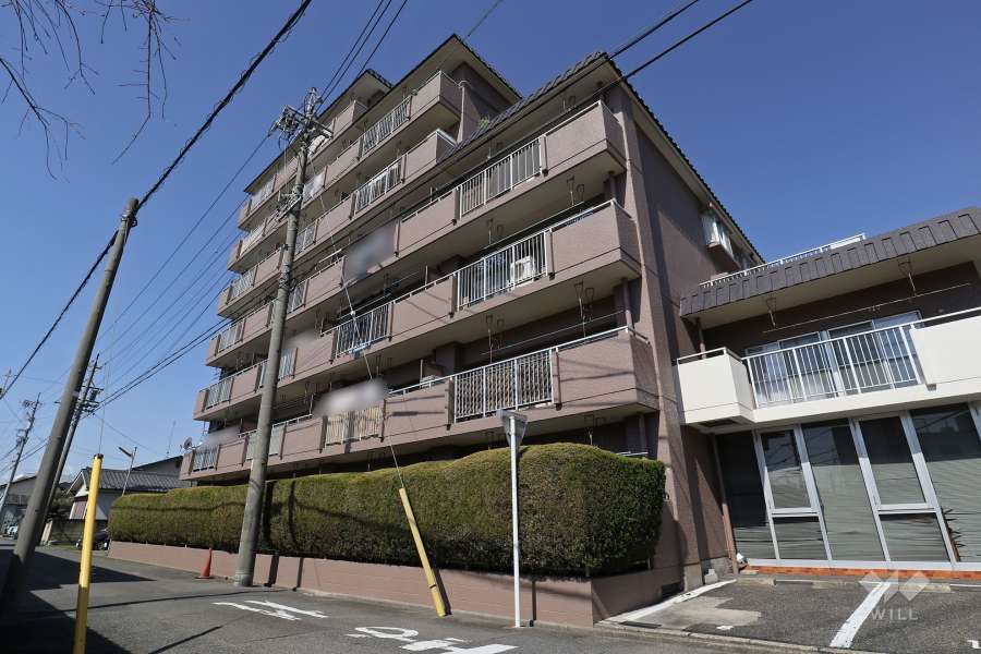 宝マンションシーダ福徳の外観（南東側から）