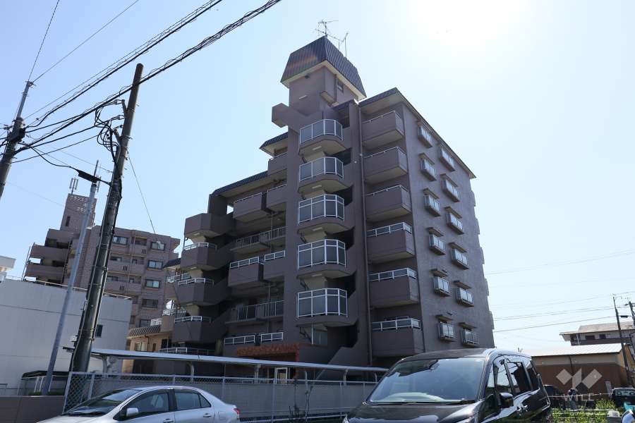 宝マンションシーダ福徳の外観（北西側から）