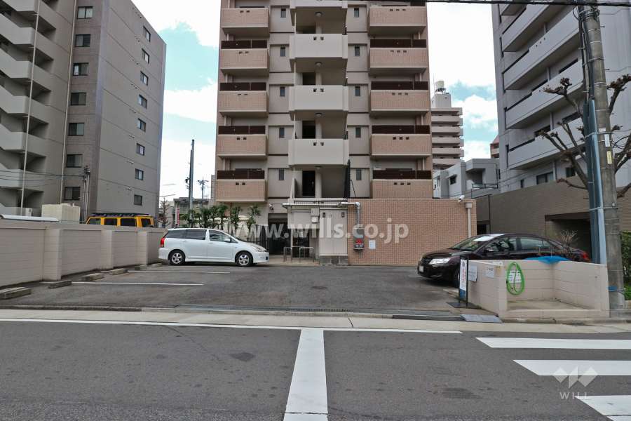 敷地内駐車場(屋外平面式)