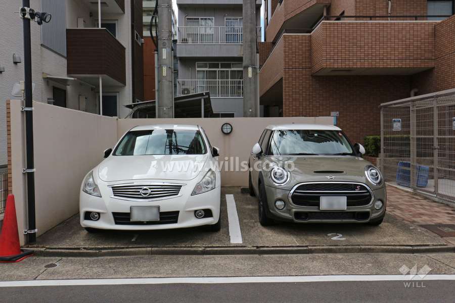 敷地内駐車場（屋外平面式）