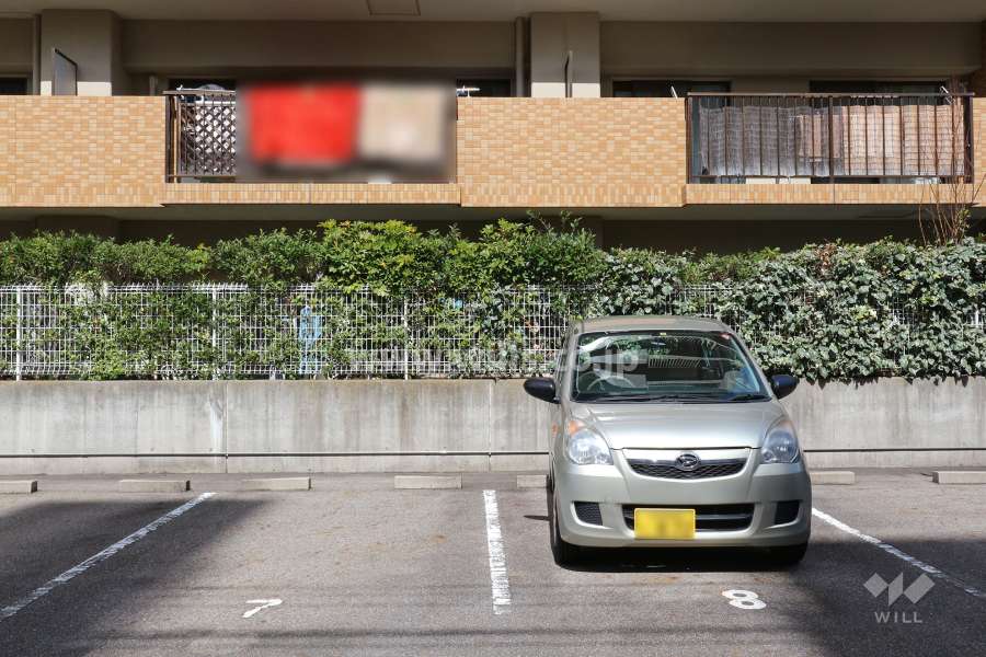 敷地内駐車場（屋外平面式）