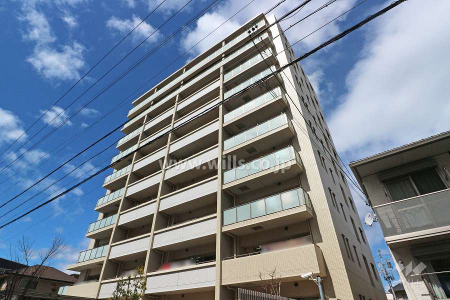 マストスクエア平安通の外観（南東側から）