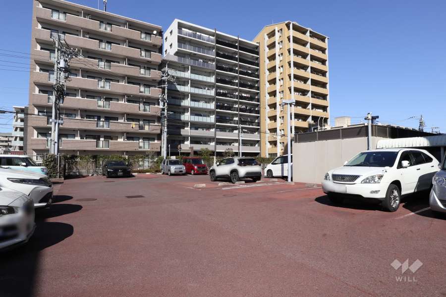 敷地内駐車場（屋外平面式）