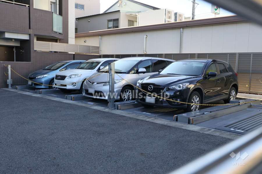 敷地内駐車場（屋外機械式）