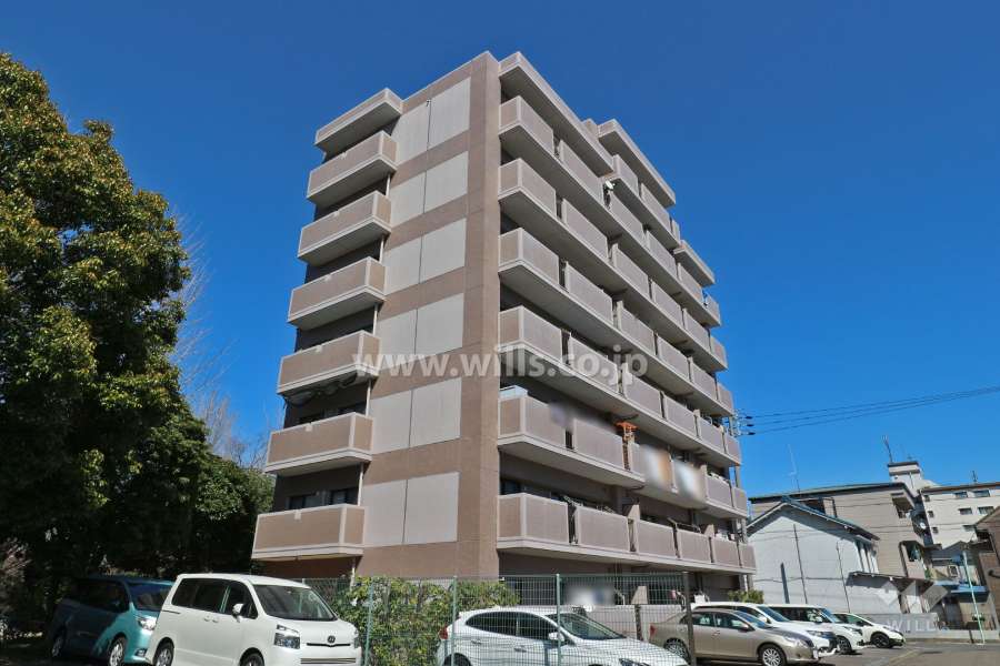 ヴィアレ志賀の外観（南西側から）