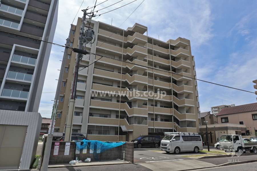 ファミリアーレ黒川の外観（北側から）