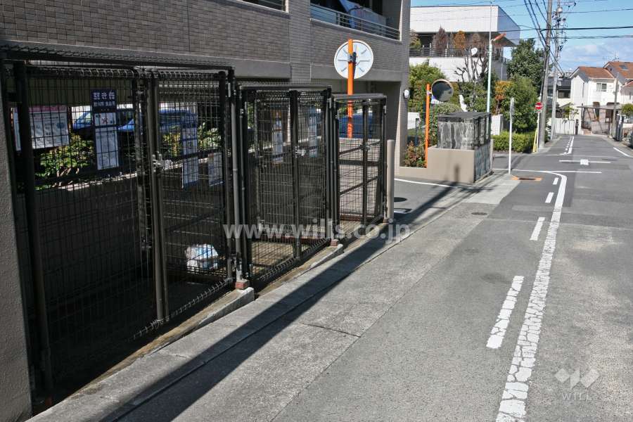 ゴミ置き場