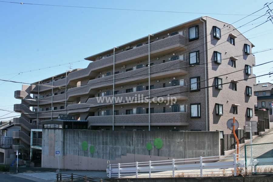 キャッスルハイツ有松の外観(北西側から)