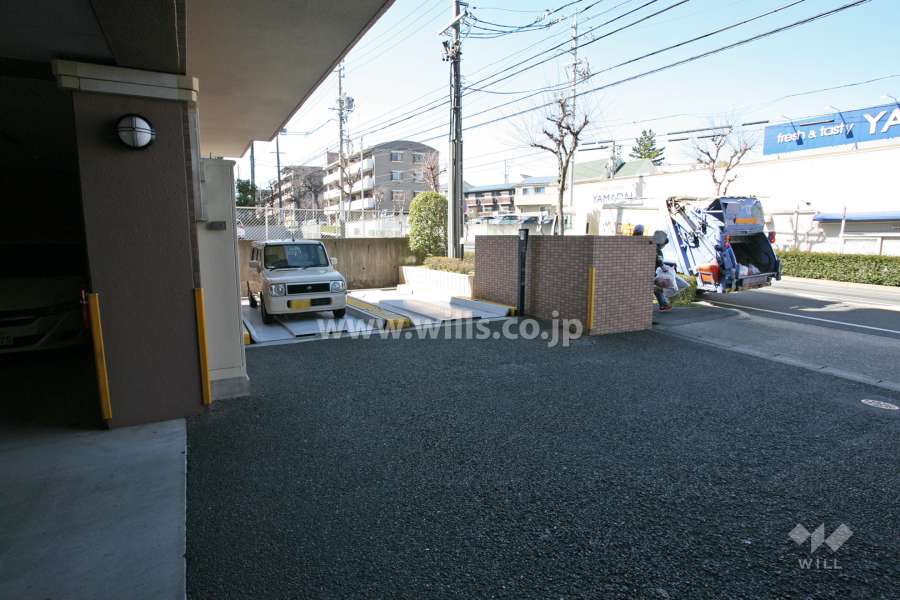 敷地内駐車場（屋外機械式）