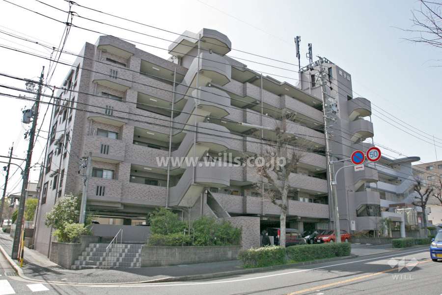 宝マンション姥子山の外観(北東側から)