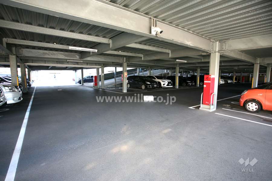 敷地内駐車場（屋内立体式）