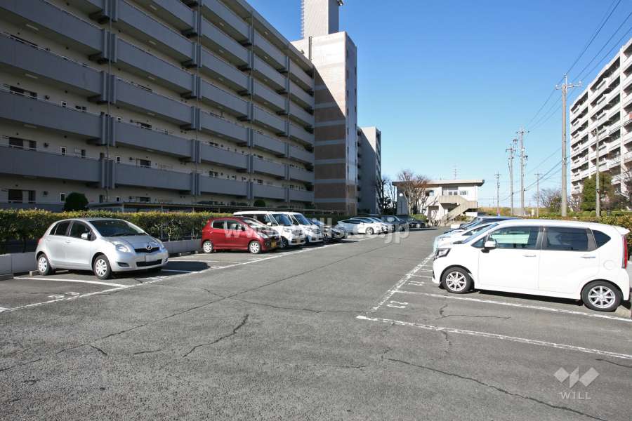 敷地内駐車場(屋外平面式)