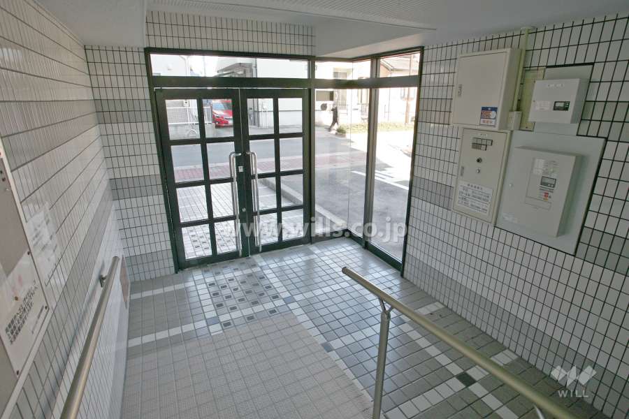 エントランスホール