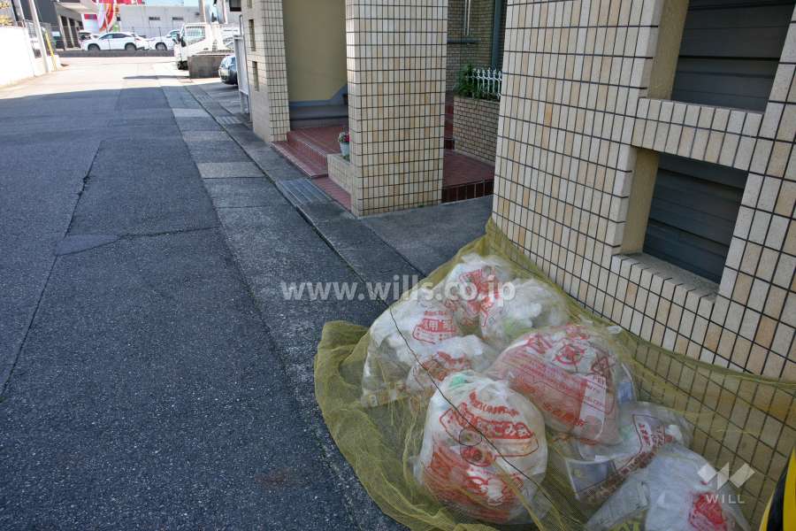 ゴミ置き場