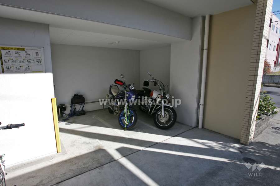 バイク置場