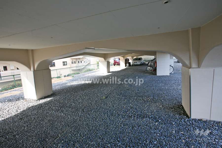 敷地内駐車場（自走式）