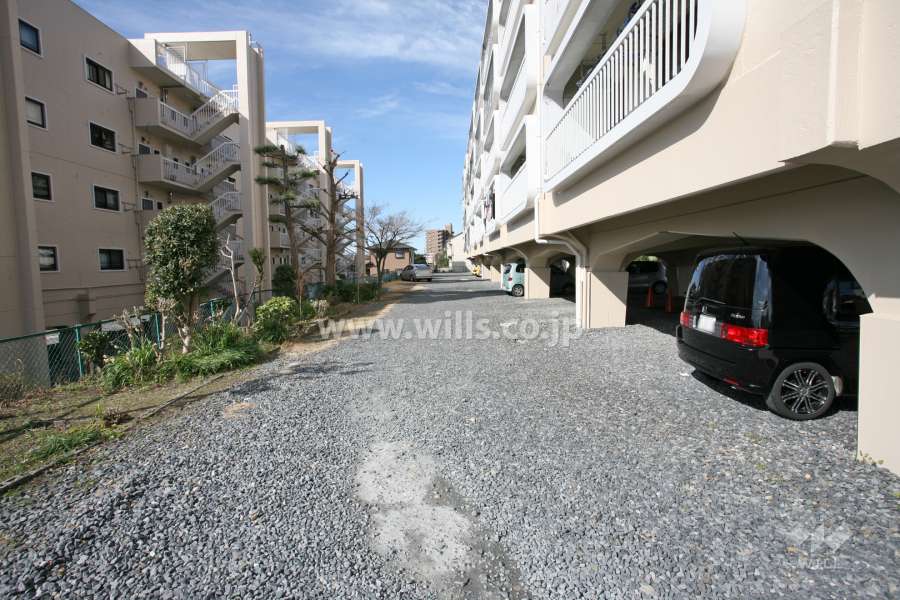 敷地内駐車場（自走式）