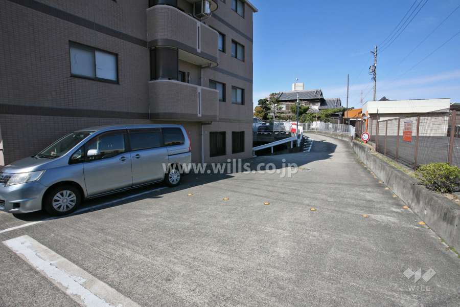駐車場入り口