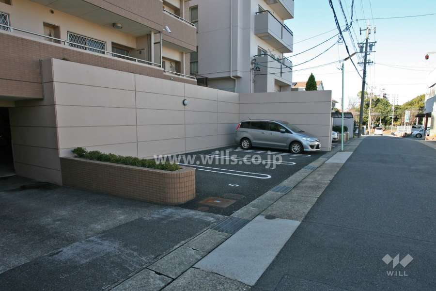 敷地内駐車場(屋外平面式)