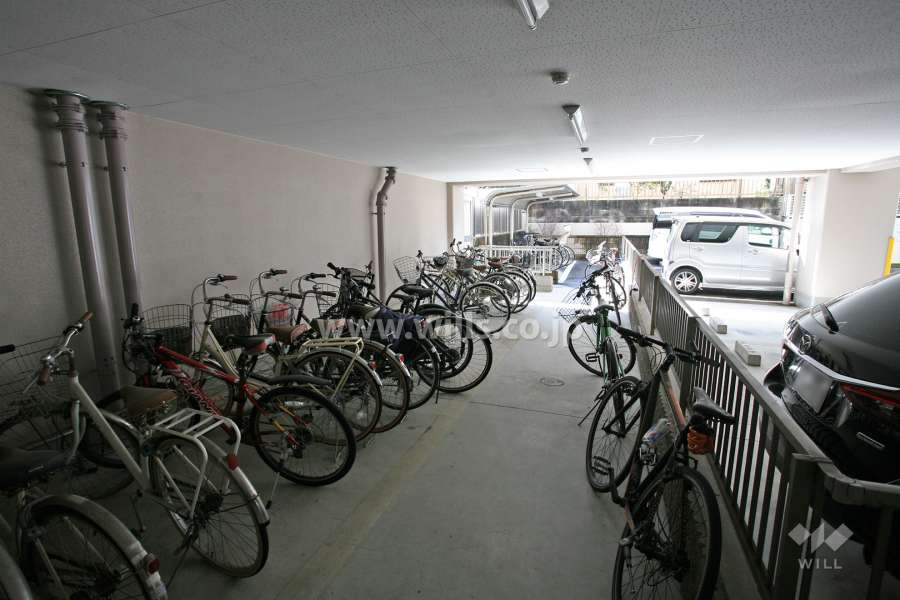 駐輪場