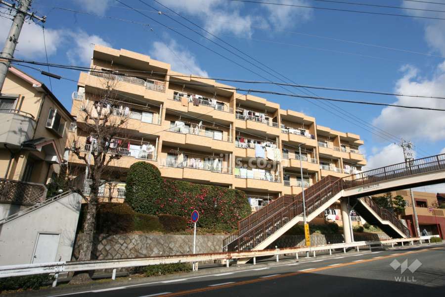 ライオンズマンション鳴海の外観２