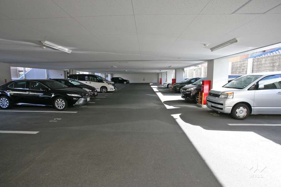 敷地内駐車場(屋外・屋内平面式)