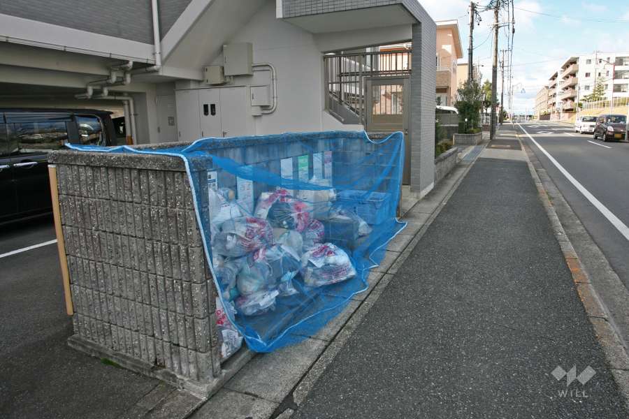 ゴミ置き場