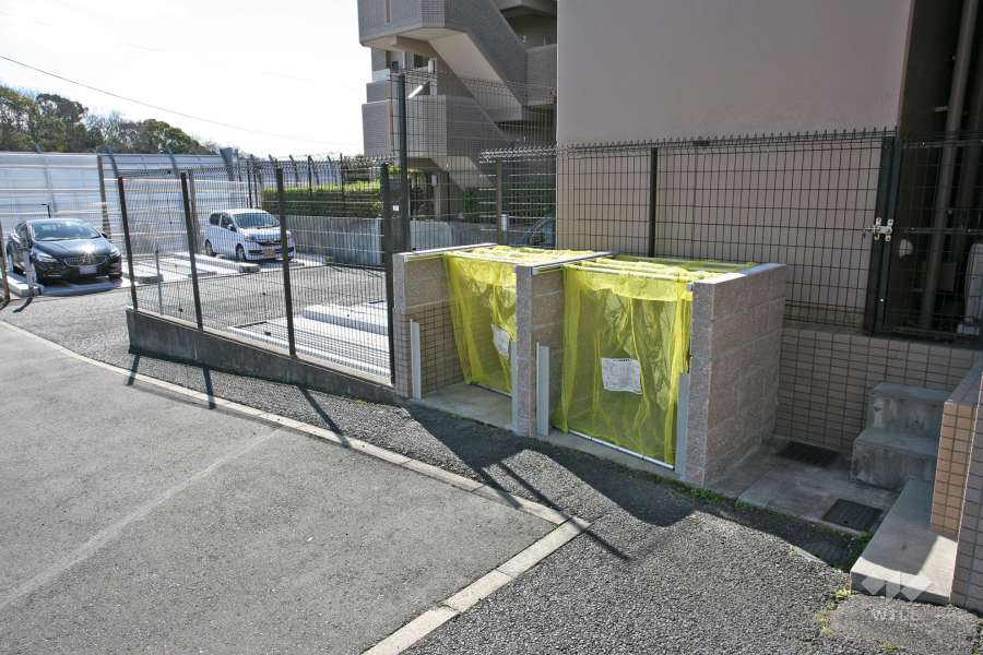 ゴミ置き場