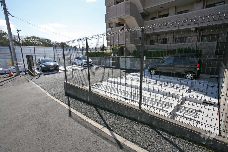 敷地内駐車場(屋外機械式)
