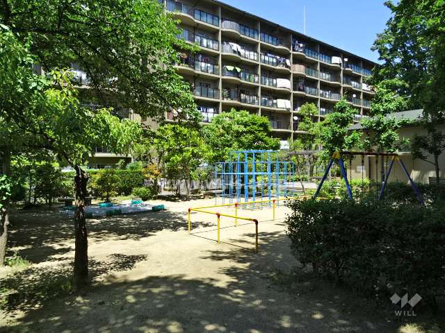 敷地内の公園