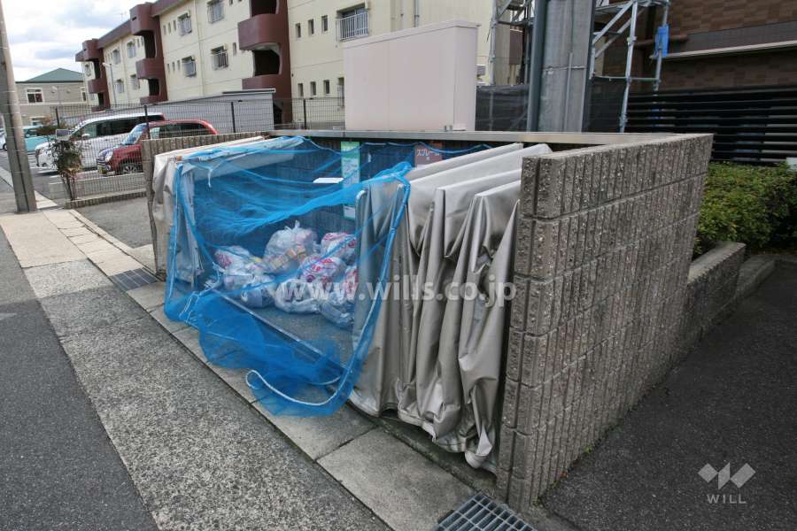 ゴミ置き場