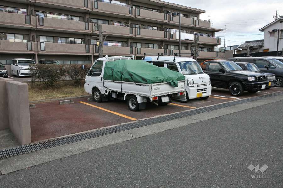 来客用駐車場